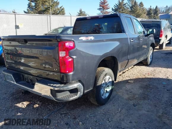 2023 Chevrolet Silverado 1500 LT with VIN 1GCRDDED8PZ112002, listed as a IAAI auction lot 41476101 with 116,730 mi miles and . Bid and sale history available at DreamBid. Image 4.