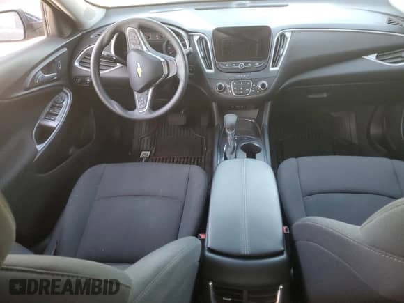 2024 Chevrolet Malibu LT с VIN 1G1ZD5ST0RF143257, выставлен на аукционе Copart как лот 86632025 с пробегом Не указан миль и Списание • Salvage title. История ставок и продаж доступна на DreamBid. Изображение 8.