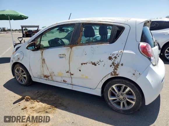 2015 Chevrolet Spark LT с VIN KL8CL6S03FC816981, выставлен на аукционе Copart как лот 62763595 с пробегом 74 922 миль миль и Списание • Salvage title. История ставок и продаж доступна на DreamBid. Изображение 2.