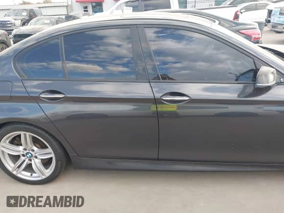 2014 BMW 5 Series 535i с VIN WBA5B1C58ED482081, выставлен на аукционе IAAI как лот 43377226 с пробегом 174 344 миль миль и . История ставок и продаж доступна на DreamBid. Изображение 13.