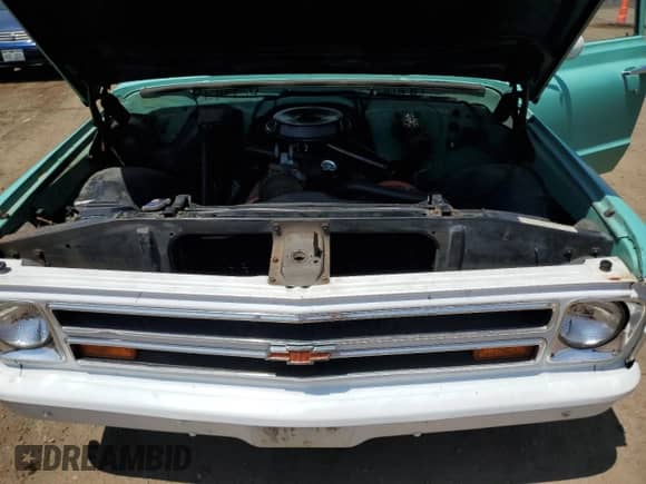1968 Chevrolet Silverado 1500 z VIN CE148S172661, wystawiony jako Copart lot #59563125 z przebiegiem 73 507 mil mil oraz Czysty tytuł • Clean title. Historia ofert i sprzedaży dostępna na DreamBid. Obrazek 11.