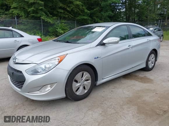2015 Hyundai Sonata Limited z VIN KMHEC4A40FA119476, wystawiony jako IAAI lot #42656392 z przebiegiem 289 097 mil mil oraz . Historia ofert i sprzedaży dostępna na DreamBid. Obrazek 2.