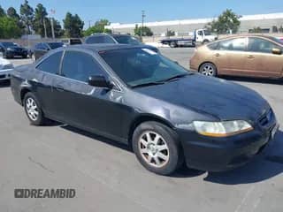 2001 Honda Accord EX with VIN 1HGCG32761A018214, listed as a IAAI auction lot 42225412 with 204,648 mi miles and . Bid and sale history available at DreamBid. Image 1.
