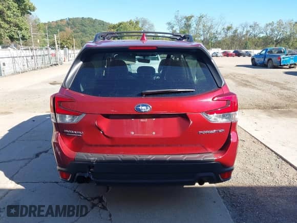 2023 Subaru Forester Premium с VIN JF2SKAEC9PH447371, выставлен на аукционе IAAI как лот 43305520 с пробегом 24 200 миль миль и . История ставок и продаж доступна на DreamBid. Изображение 17.