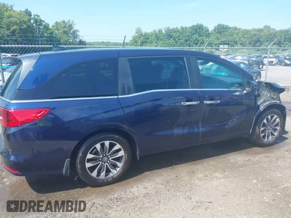 2024 Honda Odyssey EX-L with VIN 5FNRL6H64RB017151, listed as a IAAI auction lot 42606572 with 22,417 mi miles and . Bid and sale history available at DreamBid. Image 14.