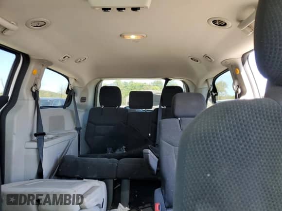 2016 Dodge Grand Caravan American Value with VIN 2C4RDGBGXGR116918, listed as a Copart auction lot 84472645 with 150,391 mi miles and Clean title. Bid and sale history available at DreamBid. Image 10.