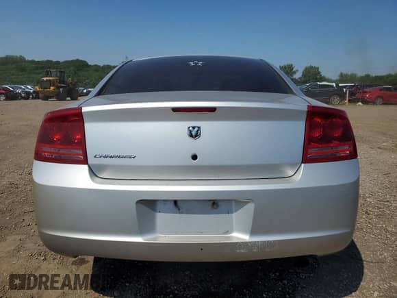 2007 Dodge Charger with VIN 2B3KA43GX7H603664, listed as a Copart auction lot 69035335 with 122,950 mi miles and Salvage title. Bid and sale history available at DreamBid. Image 6.