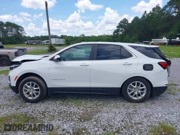 2023 Chevrolet Equinox LT with VIN 3GNAXTEG7PS202223, listed as a IAAI auction lot 42471288 with Not provided miles and . Bid and sale history available at DreamBid. Image 13.