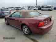 2004 Ford Mustang Deluxe z VIN 1FAFP44484F115156, wystawiony jako Copart lot #75246024 z przebiegiem Nie podano mil oraz Nie do naprawy • Non repairable. Historia ofert i sprzedaży dostępna na DreamBid. Obrazek 2.