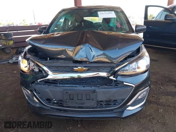 2019 Chevrolet Spark LT z VIN KL8CD6SA4KC709454, wystawiony jako IAAI lot #42131991 z przebiegiem 81 842 mil mil oraz . Historia ofert i sprzedaży dostępna na DreamBid. Obrazek 6.