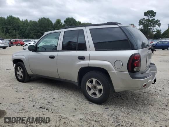 2006 Chevrolet TrailBlazer LT с VIN 1GNDT13S762114416, выставлен на аукционе Copart как лот 71563795 с пробегом 162 925 миль миль и Списание • Salvage title. История ставок и продаж доступна на DreamBid. Изображение 2.