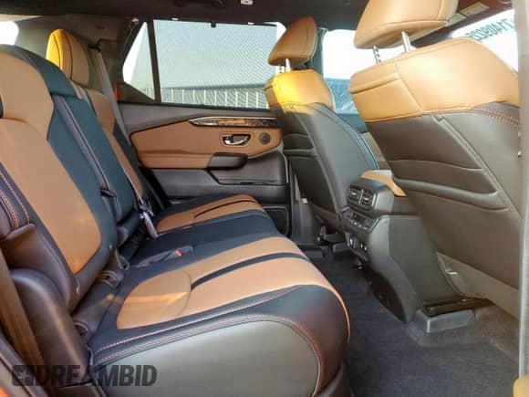 2026 Honda Passport TrailSport Elite с VIN 5FNYF9H89TB015926, выставлен на аукционе Copart как лот 71409225 с пробегом 3 010 миль миль и На запчасти • Non repairable. История ставок и продаж доступна на DreamBid. Изображение 11.