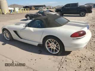 2005 Dodge Viper SRT-10 with VIN 1B3JZ65Z05V501809, listed as a Copart auction lot 89334135 with 19,563 mi miles and Salvage title. Bid and sale history available at DreamBid. Image 2.
