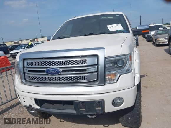 2014 Ford F-150 XL with VIN 1FTFW1ET2EFB98389, listed as a IAAI auction lot 42813992 with 146,020 mi miles and . Bid and sale history available at DreamBid. Image 12.