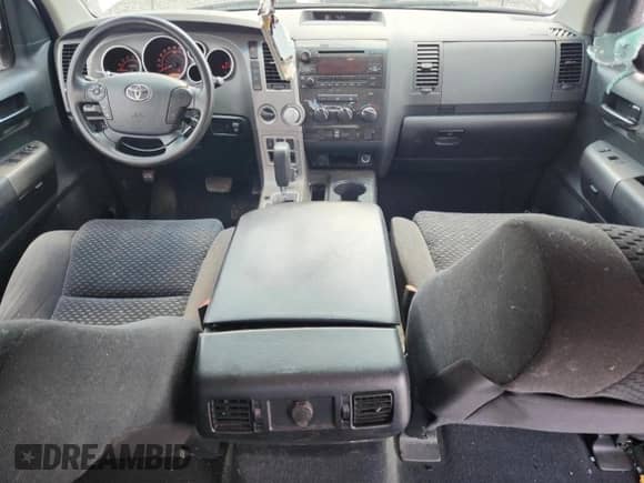 2011 Toyota Tundra with VIN 5TFDW5F10BX185268, listed as a Copart auction lot 85114585 with 143,651 mi miles and Salvage title. Bid and sale history available at DreamBid. Image 8.