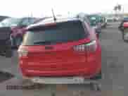 2019 Jeep Compass Altitude z VIN 3C4NJCBB4KT755810, wystawiony jako IAAI lot #41197022 z przebiegiem 66 456 mil mil oraz . Historia ofert i sprzedaży dostępna na DreamBid. Obrazek 17.