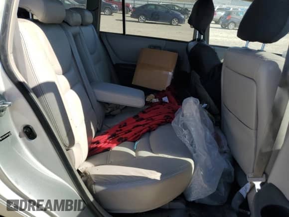 2003 Toyota Highlander с VIN JTEGD21A530071832, выставлен на аукционе Copart как лот 69564535 с пробегом Не указан миль и Списание • Salvage title. История ставок и продаж доступна на DreamBid. Изображение 10.