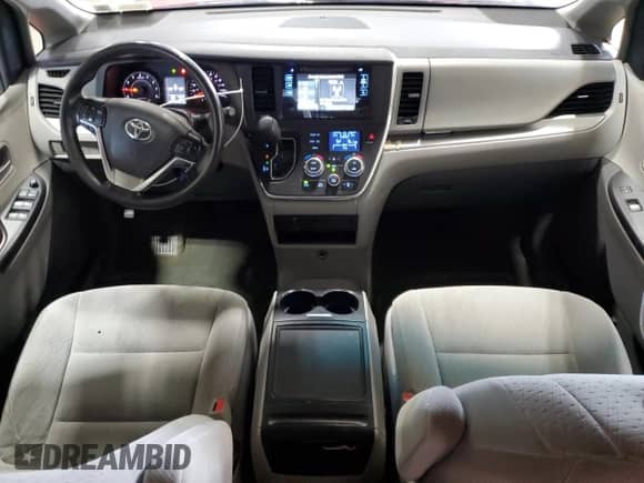 2015 Toyota Sienna LE with VIN 5TDKK3DC6FS560930, listed as a Copart auction lot 86257925 with 104,400 mi miles and Salvage title. Bid and sale history available at DreamBid. Image 8.
