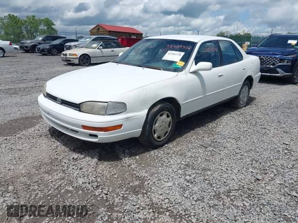 1992 Toyota Camry LE с VIN 4T1SK12E0NU021654, выставлен на аукционе IAAI как лот 42305378 с пробегом 305 421 миль миль и . История ставок и продаж доступна на DreamBid. Изображение 2.