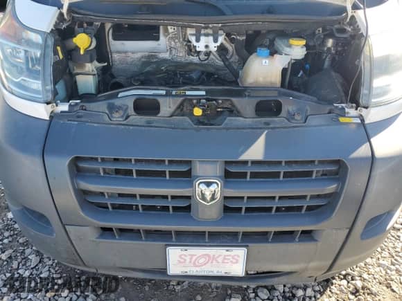 2018 Ram ProMaster Cargo z VIN 3C6URVHG0JE116949, wystawiony jako Copart lot #79713714 z przebiegiem 156 081 mil mil oraz Czysty tytuł • Clean title. Historia ofert i sprzedaży dostępna na DreamBid. Obrazek 12.