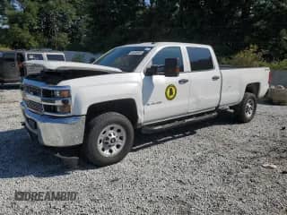 2019 Chevrolet Silverado 2500HD Work Truck z VIN 1GC1KREG0KF161036, wystawiony jako Copart lot #64400985 z przebiegiem 401 958 mil mil oraz Czysty tytuł • Clean title. Historia ofert i sprzedaży dostępna na DreamBid. Obrazek 1.