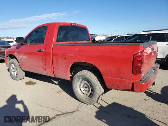 2007 Dodge 1500 SLT z VIN 1D7HA16277J635516, wystawiony jako Copart lot #89287345 z przebiegiem 139 718 mil mil oraz Szkoda całkowita • Salvage title. Historia ofert i sprzedaży dostępna na DreamBid. Obrazek 2.