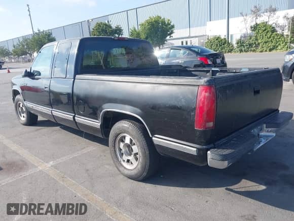 1999 Chevrolet Silverado 1500 with VIN 1GCEC19R2XR145714, listed as a IAAI auction lot 43087744 with 336,915 mi miles and . Bid and sale history available at DreamBid. Image 3.