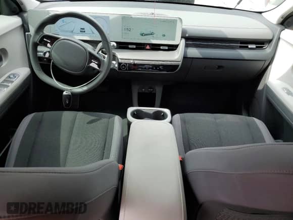 2024 Hyundai Ioniq 5 SEL с VIN KM8KN4DE9RU309491, выставлен на аукционе Copart как лот 81525285 с пробегом 8 979 миль миль и Списание • Salvage title. История ставок и продаж доступна на DreamBid. Изображение 8.