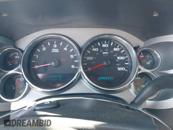 2008 Chevrolet Silverado 1500 1LT with VIN 2GCEK19C881210218, listed as a IAAI auction lot 42500460 with 177,264 mi miles and . Bid and sale history available at DreamBid. Image 7.