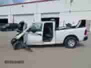 2022 Ram 1500 Tradesman z VIN 1C6RR6FG7NS152364, wystawiony jako IAAI lot #38275780 z przebiegiem Nie podano mil oraz . Historia ofert i sprzedaży dostępna na DreamBid. Obrazek 15.