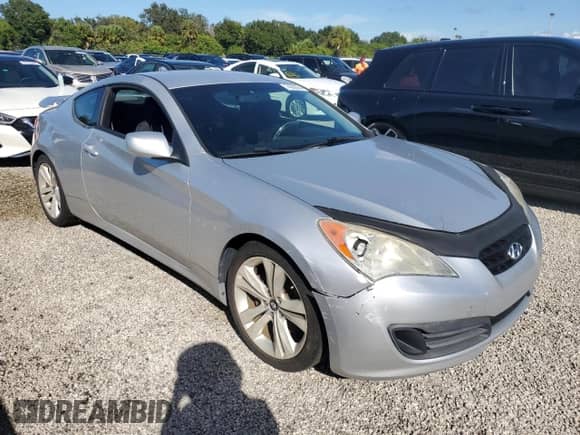 2012 Hyundai Genesis Coupe 2.0T с VIN KMHHT6KD3CU070551, выставлен на аукционе Copart как лот 74300354 с пробегом Не указан миль и Списание • Salvage title. История ставок и продаж доступна на DreamBid. Изображение 4.