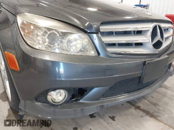 2010 Mercedes-Benz C 300 Sport с VIN WDDGF8BB2AF476880, выставлен на аукционе IAAI как лот 43235134 с пробегом 143 154 миль миль и . История ставок и продаж доступна на DreamBid. Изображение 6.