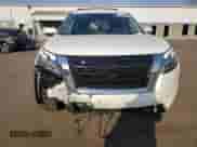 2024 Nissan Pathfinder SV с VIN 5N1DR3BC9RC269623, выставлен на аукционе Copart как лот 52369455 с пробегом 5 043 миль миль и Списание • Salvage title. История ставок и продаж доступна на DreamBid. Изображение 5.