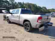 2022 Ram 1500 Big Horn z VIN 1C6RREBT4NN219126, wystawiony jako IAAI lot #43249041 z przebiegiem 134 956 mil mil oraz . Historia ofert i sprzedaży dostępna na DreamBid. Obrazek 3.