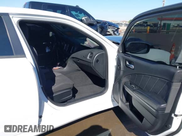 2019 Dodge Charger R/T с VIN 2C3CDXCT5KH633340, выставлен на аукционе IAAI как лот 43344652 с пробегом 122 021 миль миль и . История ставок и продаж доступна на DreamBid. Изображение 5.