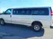 2020 Chevrolet Express Passenger LT с VIN 1GAZGPFGXL1271106, выставлен на аукционе IAAI как лот 43307063 с пробегом 131 301 миль миль и . История ставок и продаж доступна на DreamBid. Изображение 15.