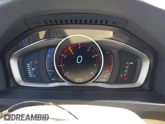 2016 Volvo S60 T5 Drive-E Premier z VIN YV126MFK3G2392066, wystawiony jako IAAI lot #42210232 z przebiegiem 80 097 mil mil oraz . Historia ofert i sprzedaży dostępna na DreamBid. Obrazek 7.