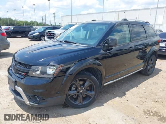 2019 Dodge Journey Crossroad with VIN 3C4PDCGG4KT783224, listed as a IAAI auction lot 42930727 with 83,820 mi miles and . Bid and sale history available at DreamBid. Image 18.