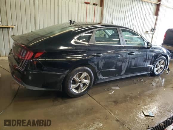 2022 Hyundai Sonata SE with VIN 5NPEG4JA8NH134779, listed as a Copart auction lot 60897335 with 35,935 mi miles and Salvage title. Bid and sale history available at DreamBid. Image 3.