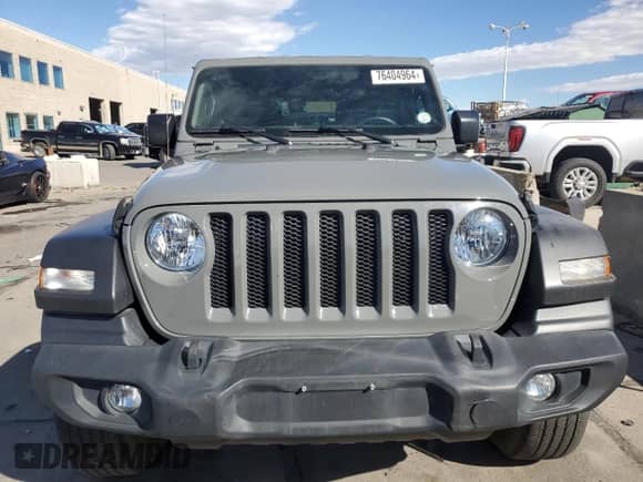 2022 Jeep Wrangler Unlimited High Tide z VIN 1C4HJXDG3NW165125, wystawiony jako Copart lot #76404964 z przebiegiem 31 061 mil mil oraz Szkoda całkowita • Salvage title. Historia ofert i sprzedaży dostępna na DreamBid. Obrazek 5.