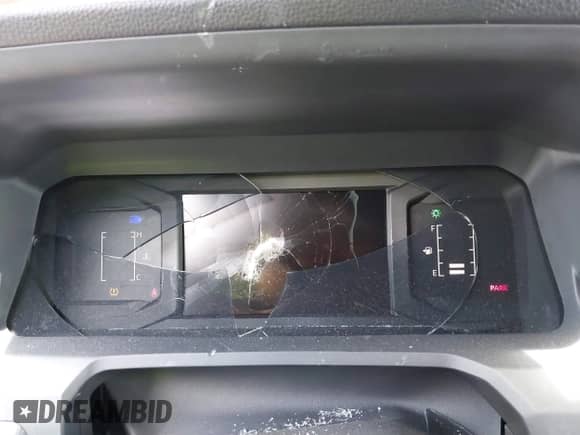 2024 Toyota Tacoma SR5 z VIN 3TMKB5FN2RM000305, wystawiony jako IAAI lot #42108145 z przebiegiem Nie podano mil oraz . Historia ofert i sprzedaży dostępna na DreamBid. Obrazek 7.