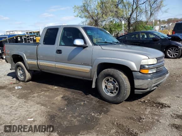 2001 Chevrolet Silverado 2500 с VIN 1GCGK29U51Z185752, выставлен на аукционе Copart как лот 51232125 с пробегом 205 401 миль миль и Списание • Salvage title. История ставок и продаж доступна на DreamBid. Изображение 4.