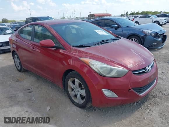 2013 Hyundai Elantra GLS с VIN KMHDH4AE2DU802667, выставлен на аукционе IAAI как лот 43136240 с пробегом 176 324 миль миль и . История ставок и продаж доступна на DreamBid. Изображение 1.