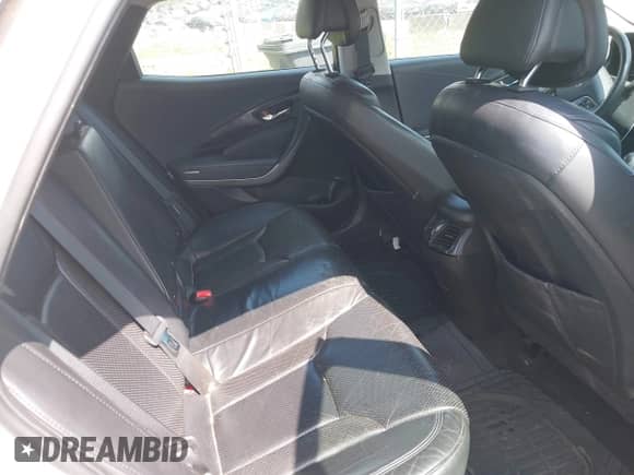 2012 Hyundai Azera с VIN KMHFG4JG8CA159528, выставлен на аукционе IAAI как лот 42830953 с пробегом 96 534 миль миль и . История ставок и продаж доступна на DreamBid. Изображение 8.