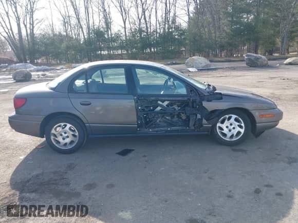 2000 Saturn SL with VIN 1G8ZK5275YZ244530, listed as a IAAI auction lot 41784896 with 50,332 mi miles and . Bid and sale history available at DreamBid. Image 14.