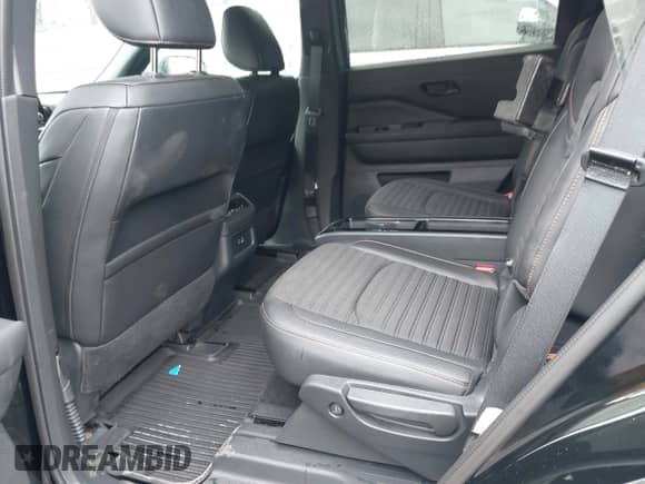 2024 Nissan Pathfinder Rock Creek with VIN 5N1DR3BDXRC295432, listed as a IAAI auction lot 42453531 with 18,917 mi miles and . Bid and sale history available at DreamBid. Image 8.