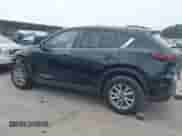 2023 Mazda CX-5 S Carbon Edition z VIN JM3KFBCM8P0202054, wystawiony jako IAAI lot #42392586 z przebiegiem 50 944 mil mil oraz . Historia ofert i sprzedaży dostępna na DreamBid. Obrazek 14.