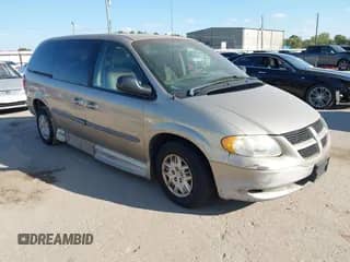 2002 Dodge Caravan Sport with VIN 2B4GP44312R768856, listed as a IAAI auction lot 43425535 with 121,489 mi miles and . Bid and sale history available at DreamBid. Image 1.