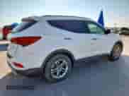 2018 Hyundai Santa Fe 2.4L z VIN 5XYZU3LB3JG528542, wystawiony jako Copart lot #83848405 z przebiegiem 58 071 mil mil oraz Szkoda całkowita • Salvage title. Historia ofert i sprzedaży dostępna na DreamBid. Obrazek 3.