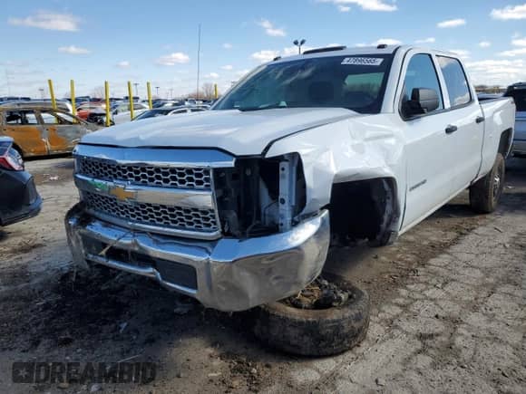 2019 Chevrolet Silverado 2500HD Work Truck z VIN 1GC1KREG7KF215142, wystawiony jako Copart lot #47896565 z przebiegiem Nie podano mil oraz Nie do naprawy • Non repairable. Historia ofert i sprzedaży dostępna na DreamBid. Obrazek 1.